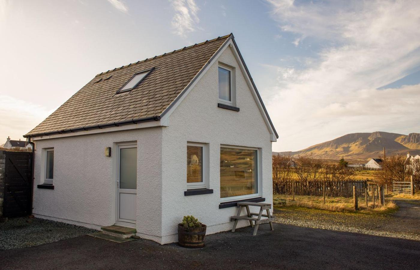 Solas Alainn Chalet Portree Bagian luar foto